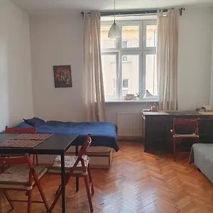 https://apartament-on-kazimierz.krakowhotelspoland.com